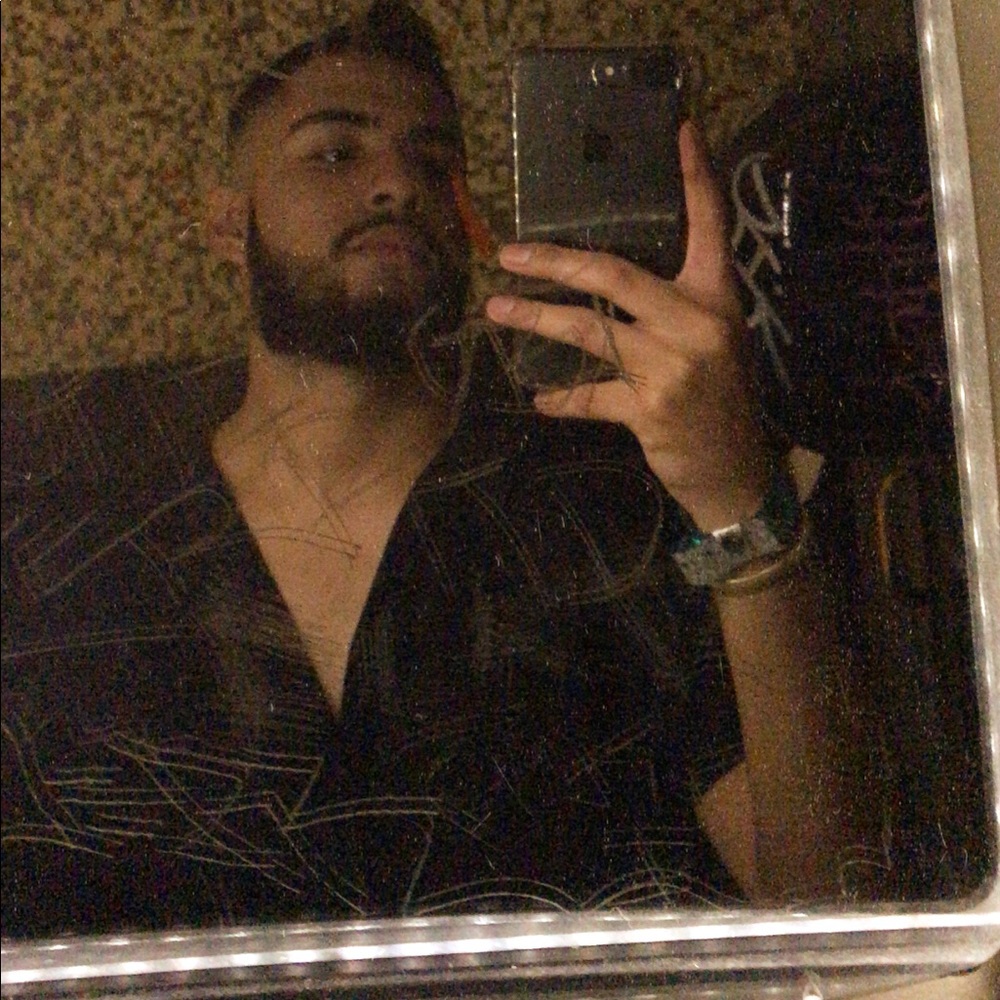 Meet your Posher, Alejandro